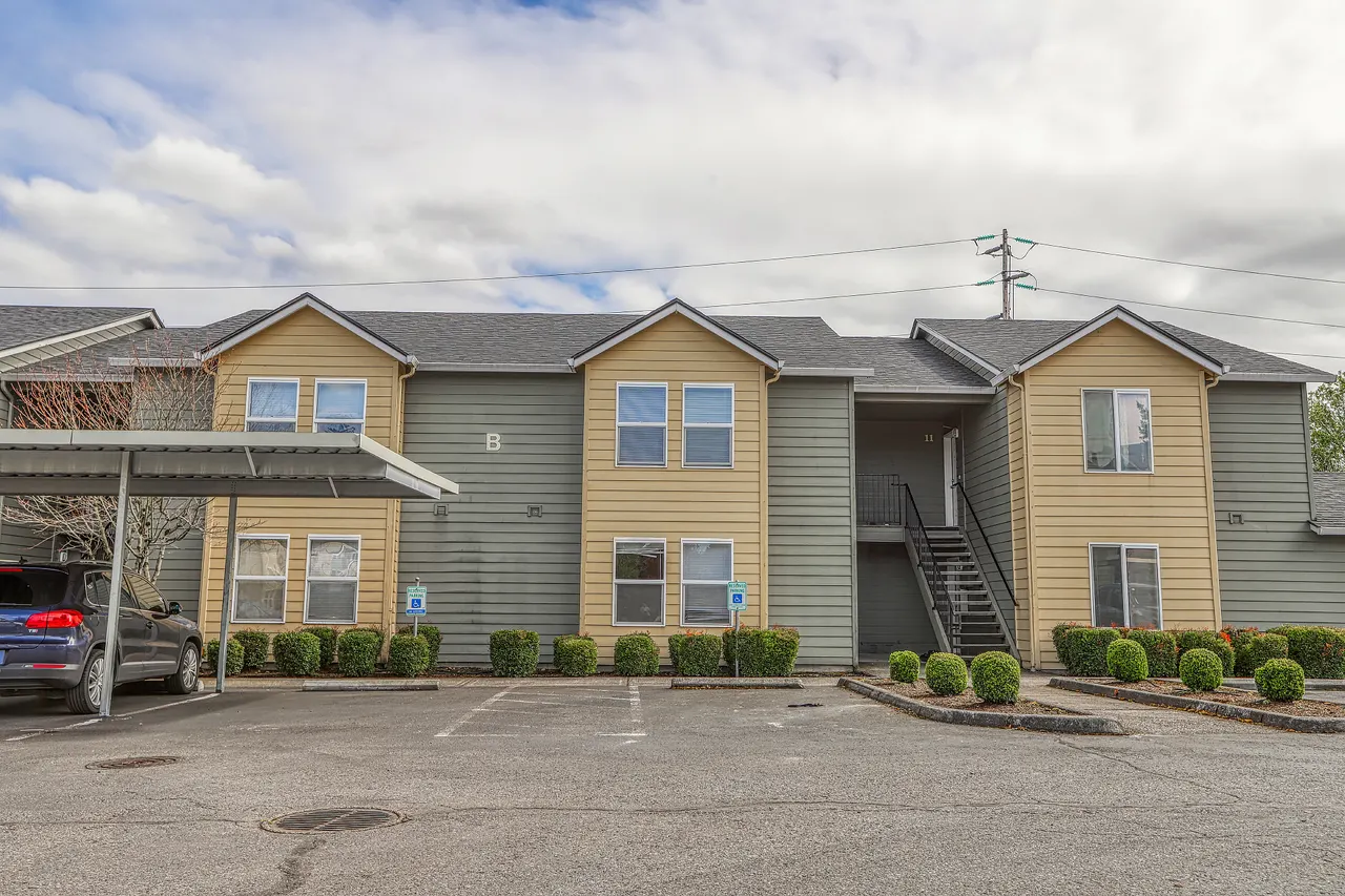 Heritage Park Apartments