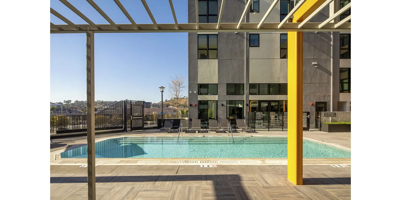 Llewellyn Apartments