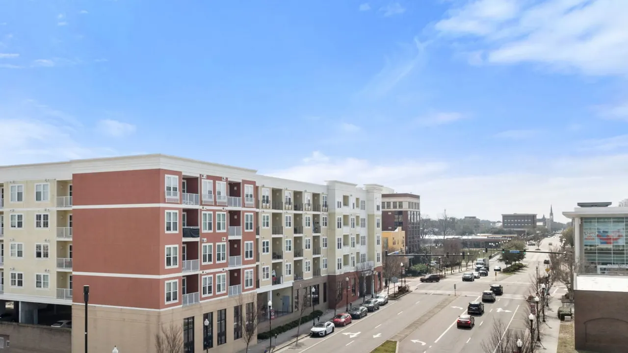 City Block Apartments