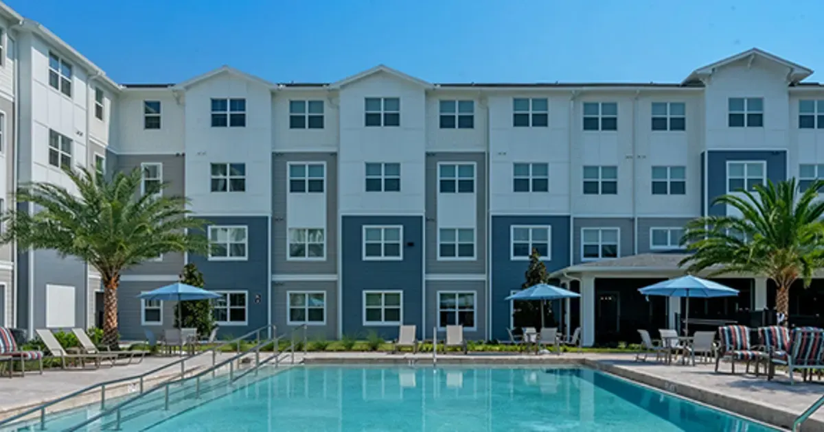 Burlington Cove Apartments