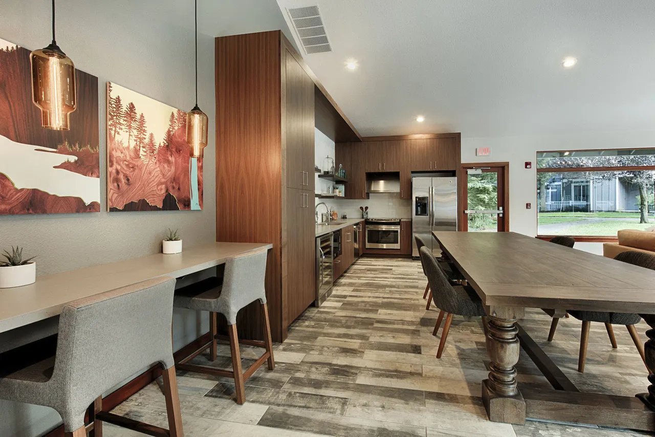 Canyon Creek Apartment Villages