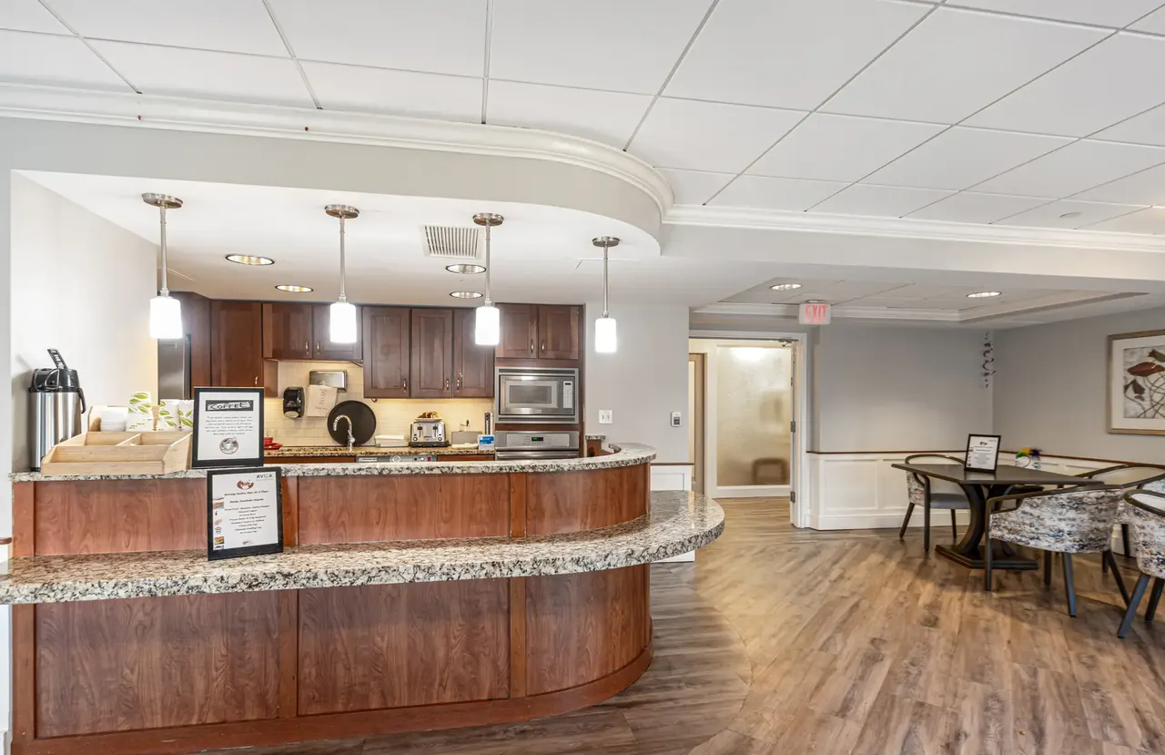 AVIVA Country Club Heights