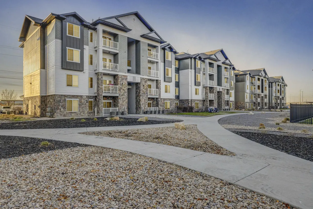 Sandalwood Apartments