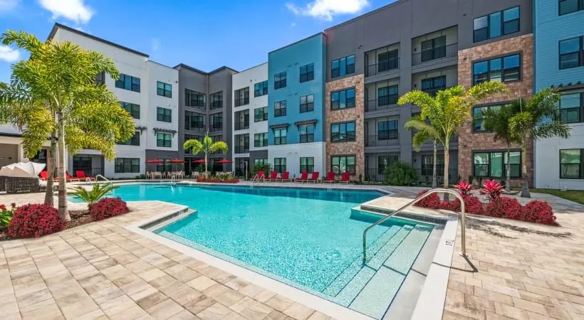 The Pointe at Lakewood Ranch