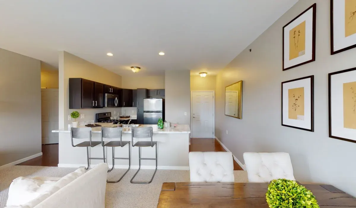 Park Lane South Apartments