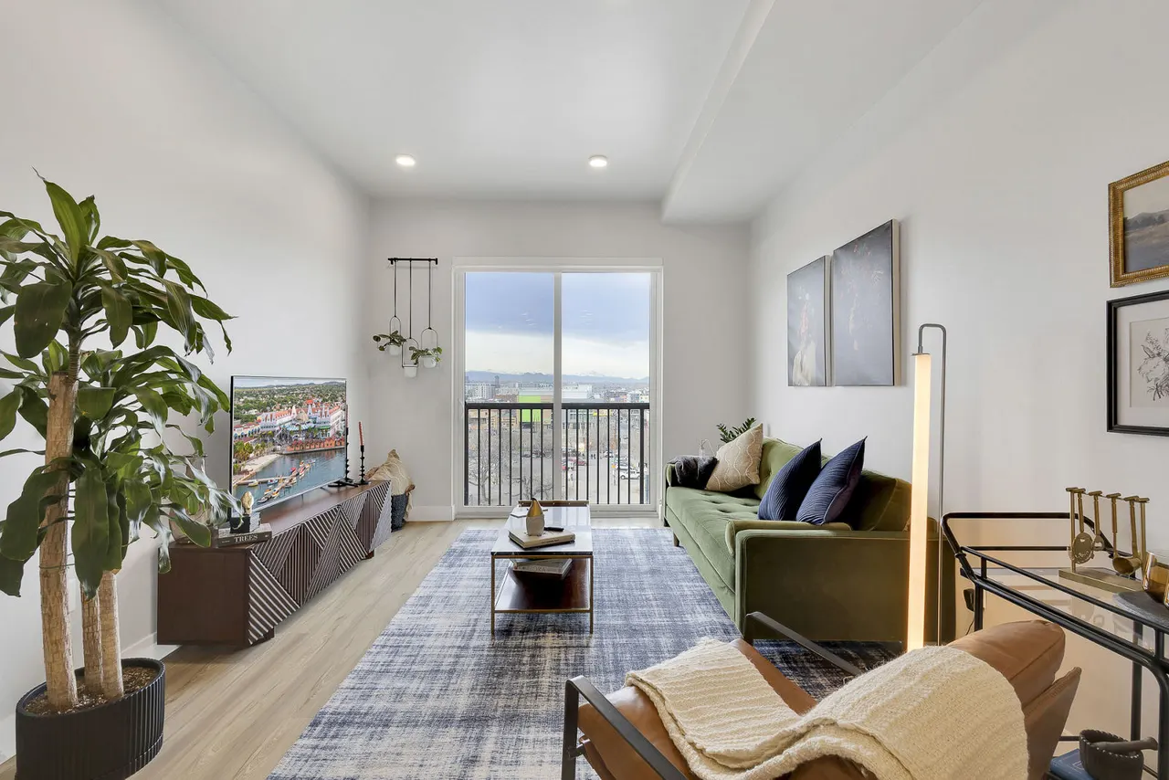 Arapahoe Square Apartments