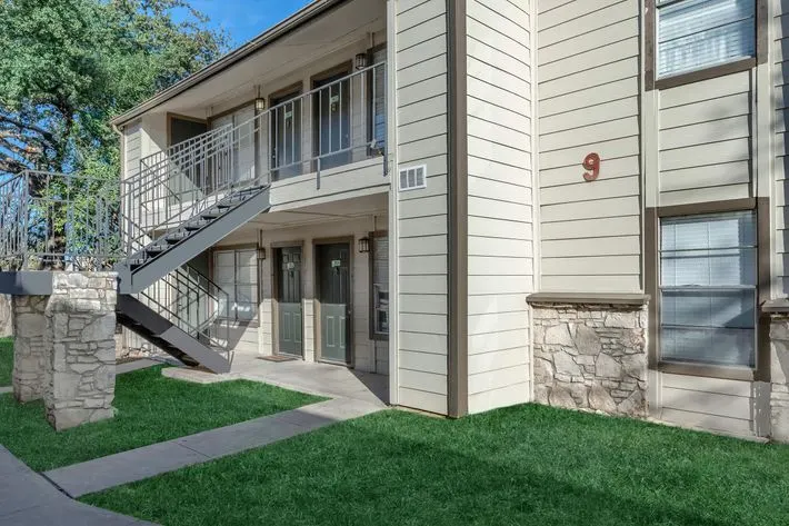University Cove Apartments