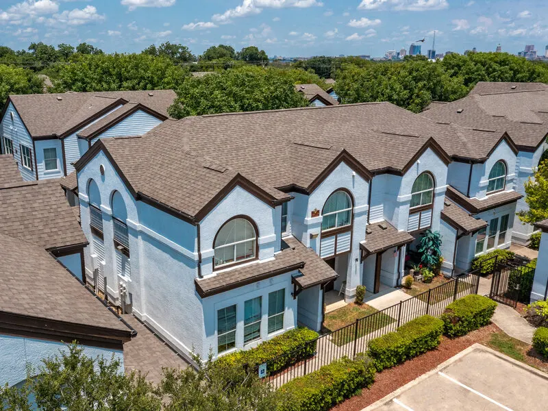 The Summit at Benavides Park Apartments