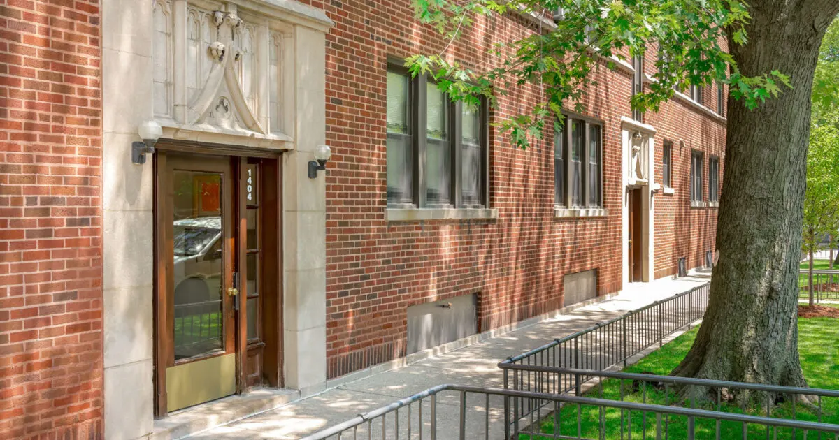 1400 W. Edgewater