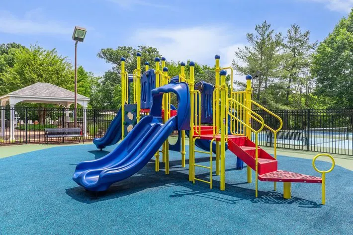 Loudoun Heights Apartments