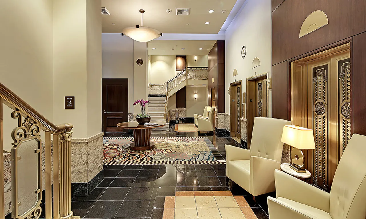 The Cobb Apartments