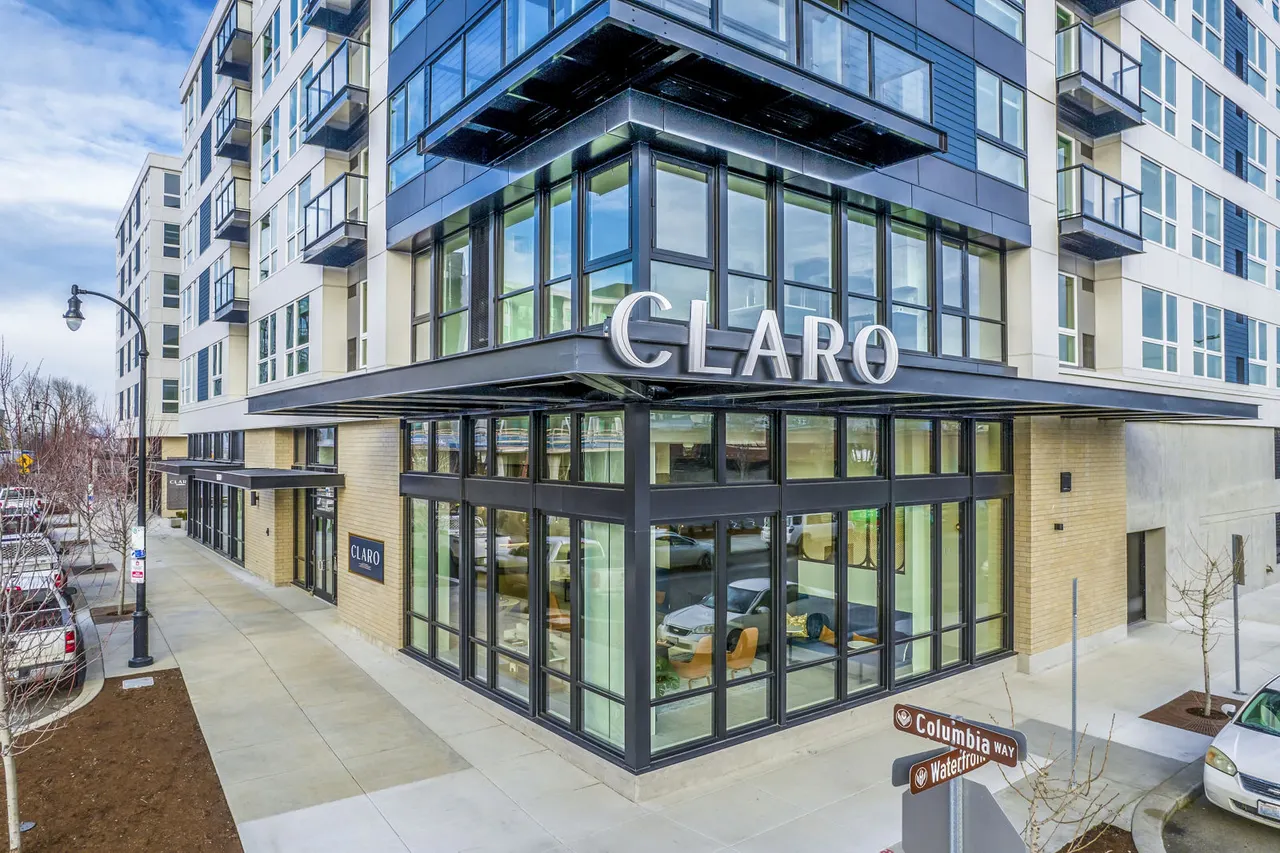 Claro at the Waterfront