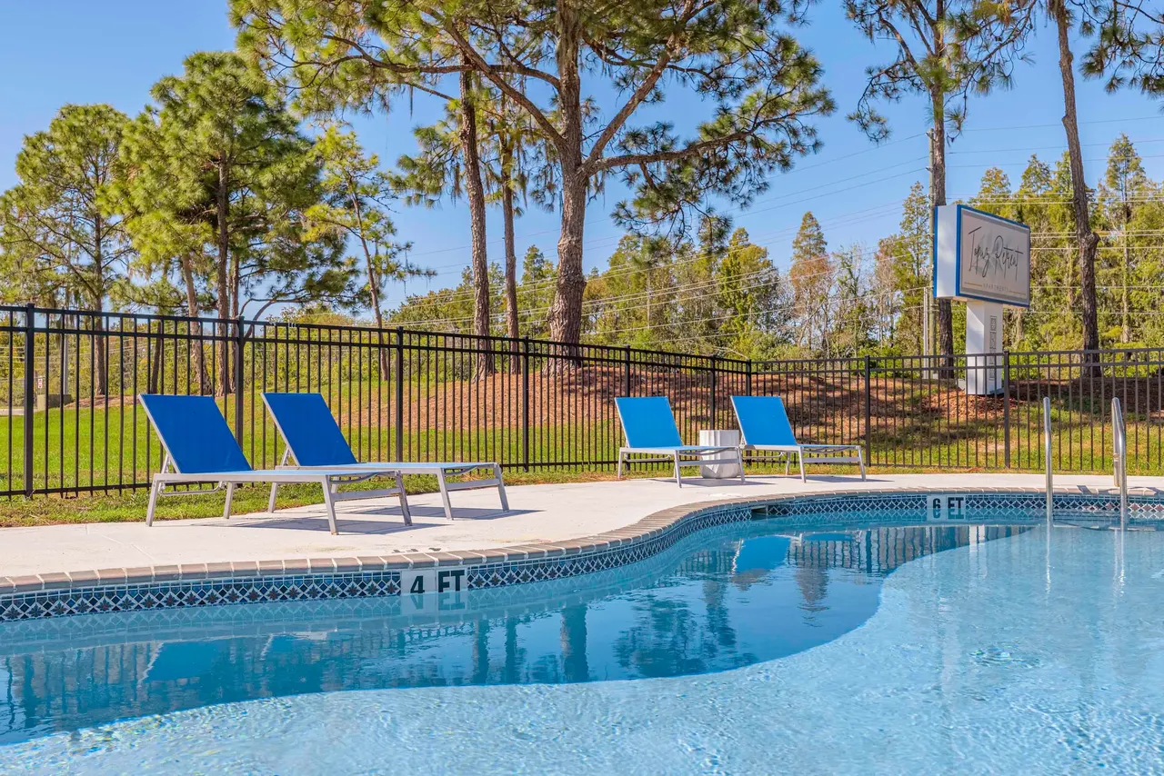 Topaz Retreat Apartments