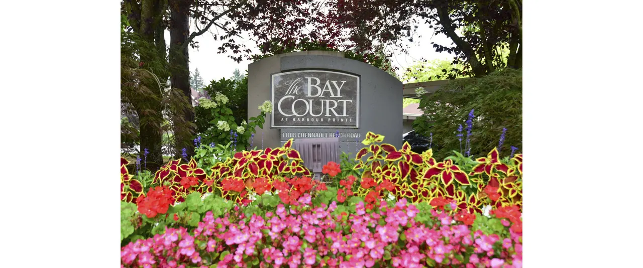 Bay Court at Harbour Pointe Apartments
