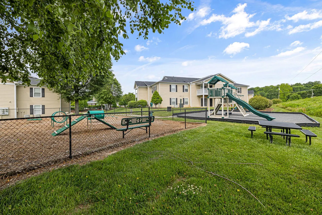 Fieldstone - Mebane Apartments