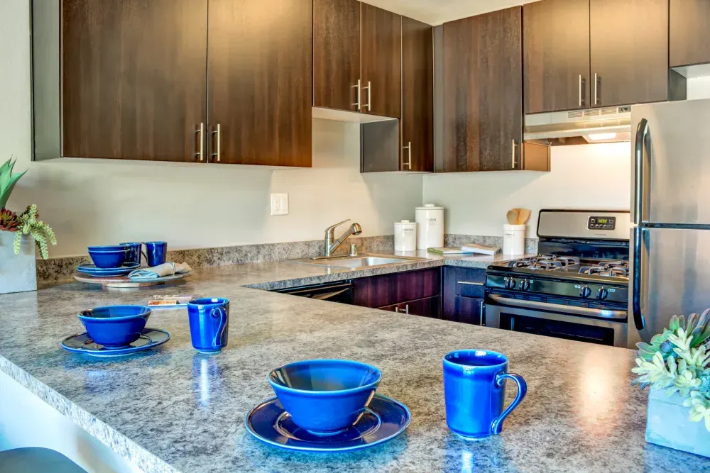 Carlmont Heights Apartments
