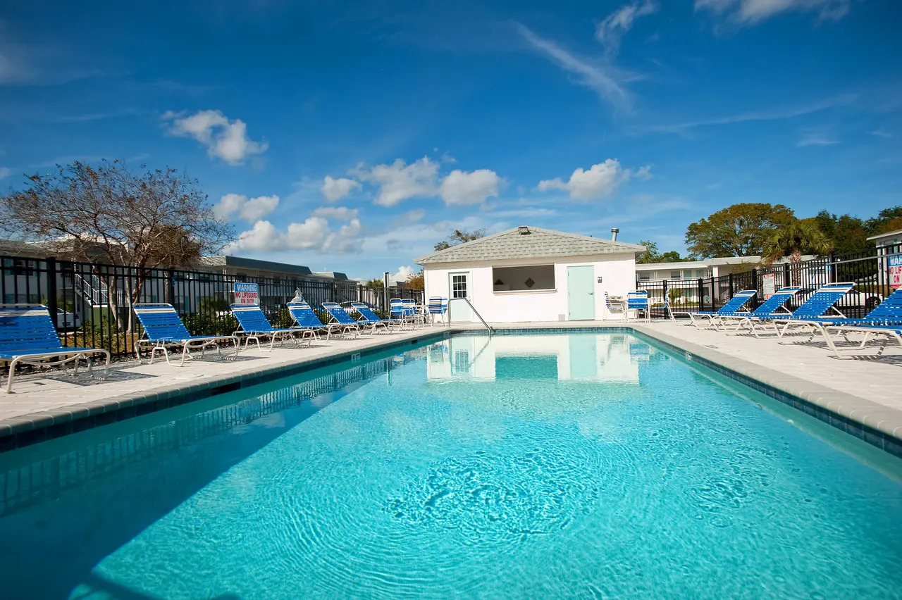Seaside Apartments
