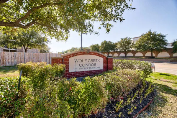 Wolf Creek Condos