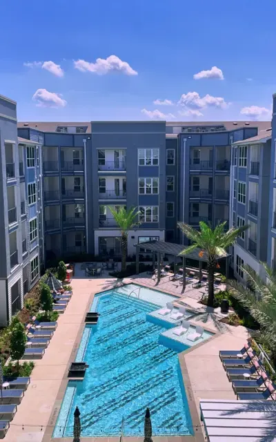 Neuhaus Apartments