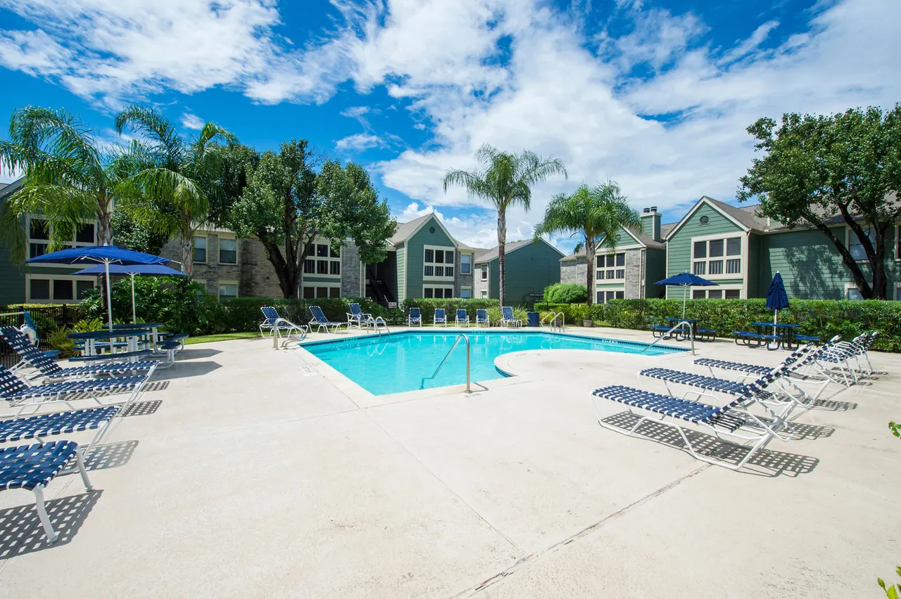 Willow Springs Apartments