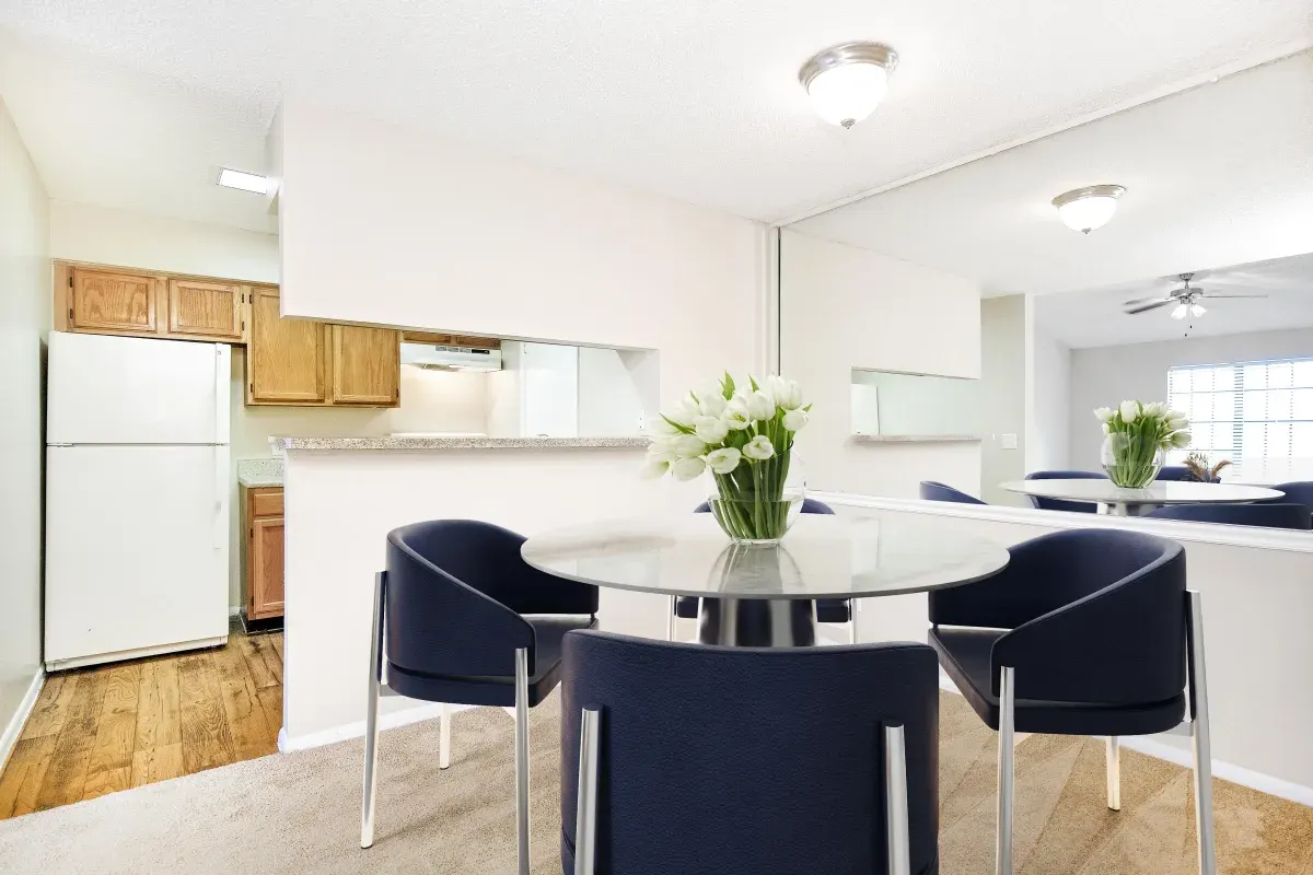 Bentley Green Apartments