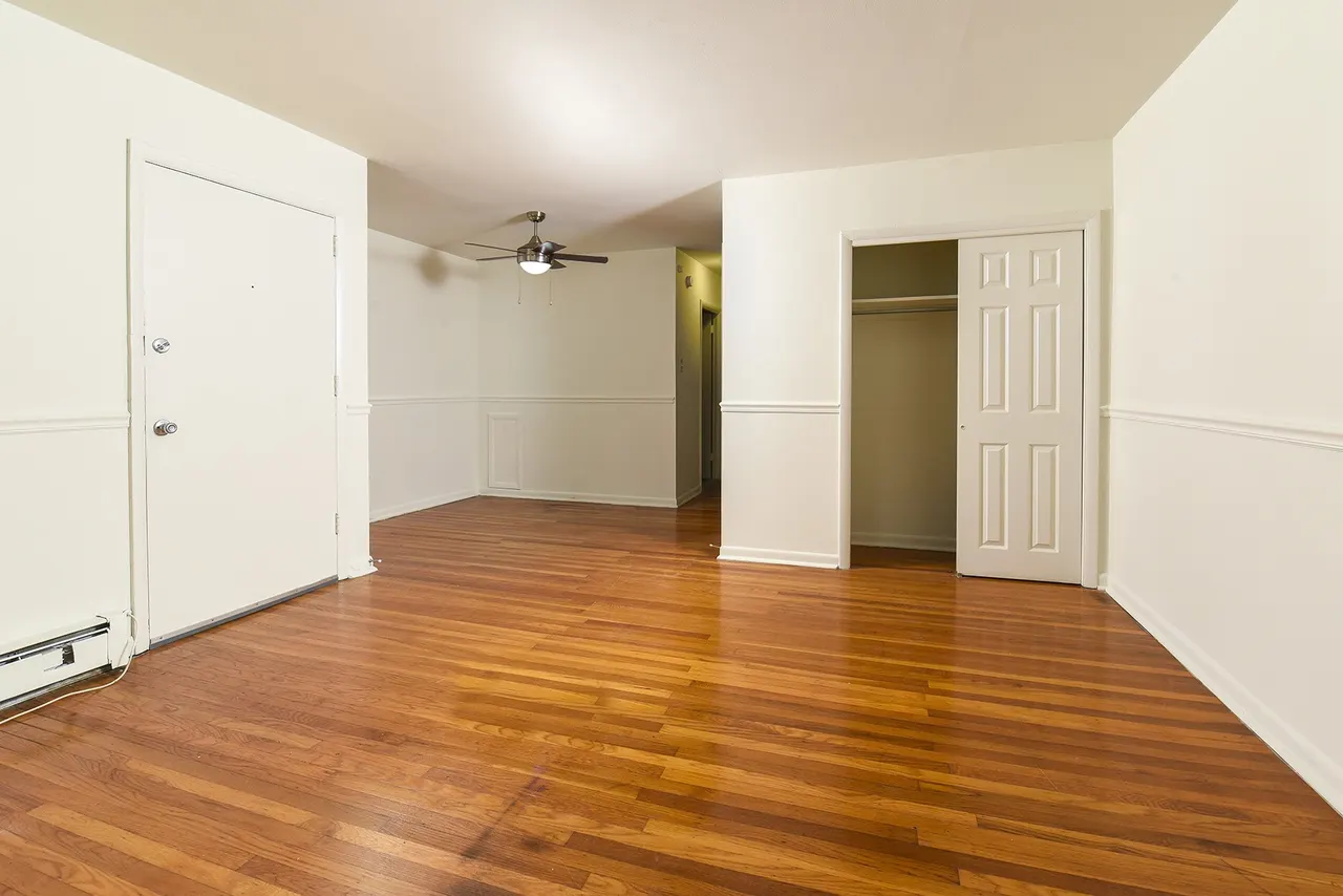 Lansdale Village Apartments