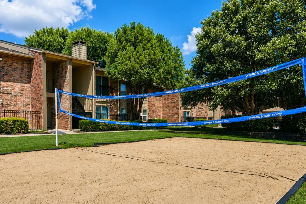 Rochelle Plaza Apartments