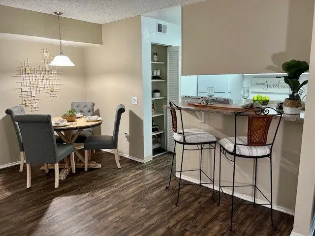 Summer Hills Apartments