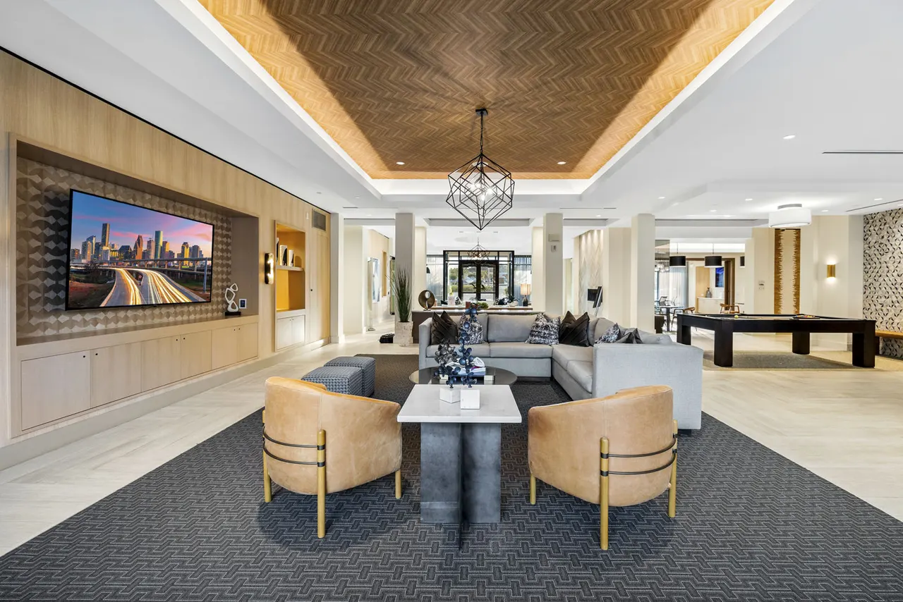 Hanover Crossing Residences