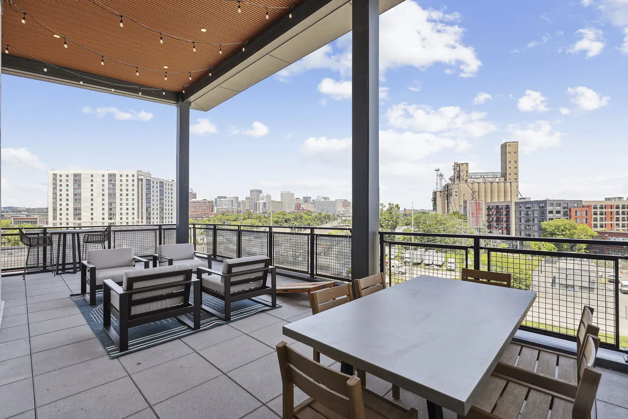 The Navigator Apartments