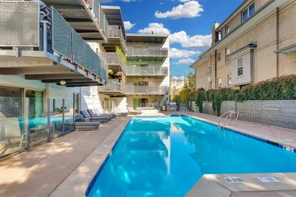 950 Lafayette Apartments