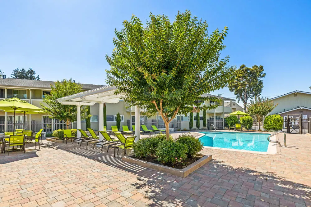 Fremont Arms Apartments