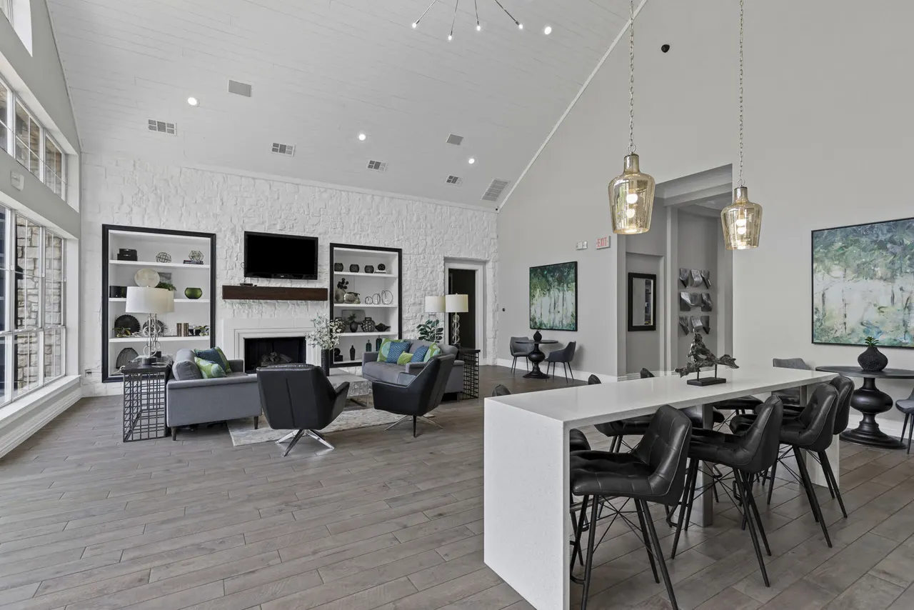 Settlers Gate Apartments