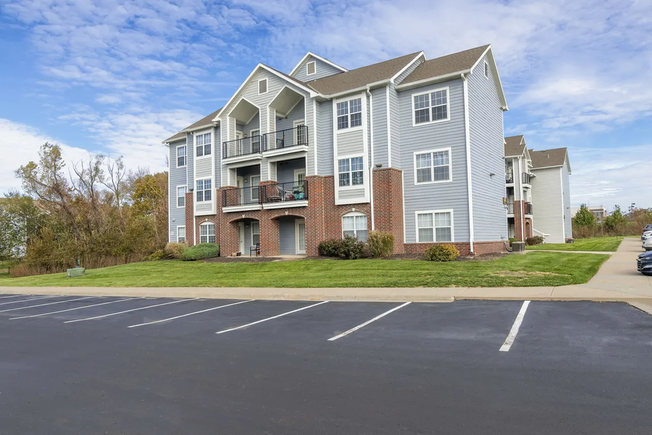 Wild Oak Apartments