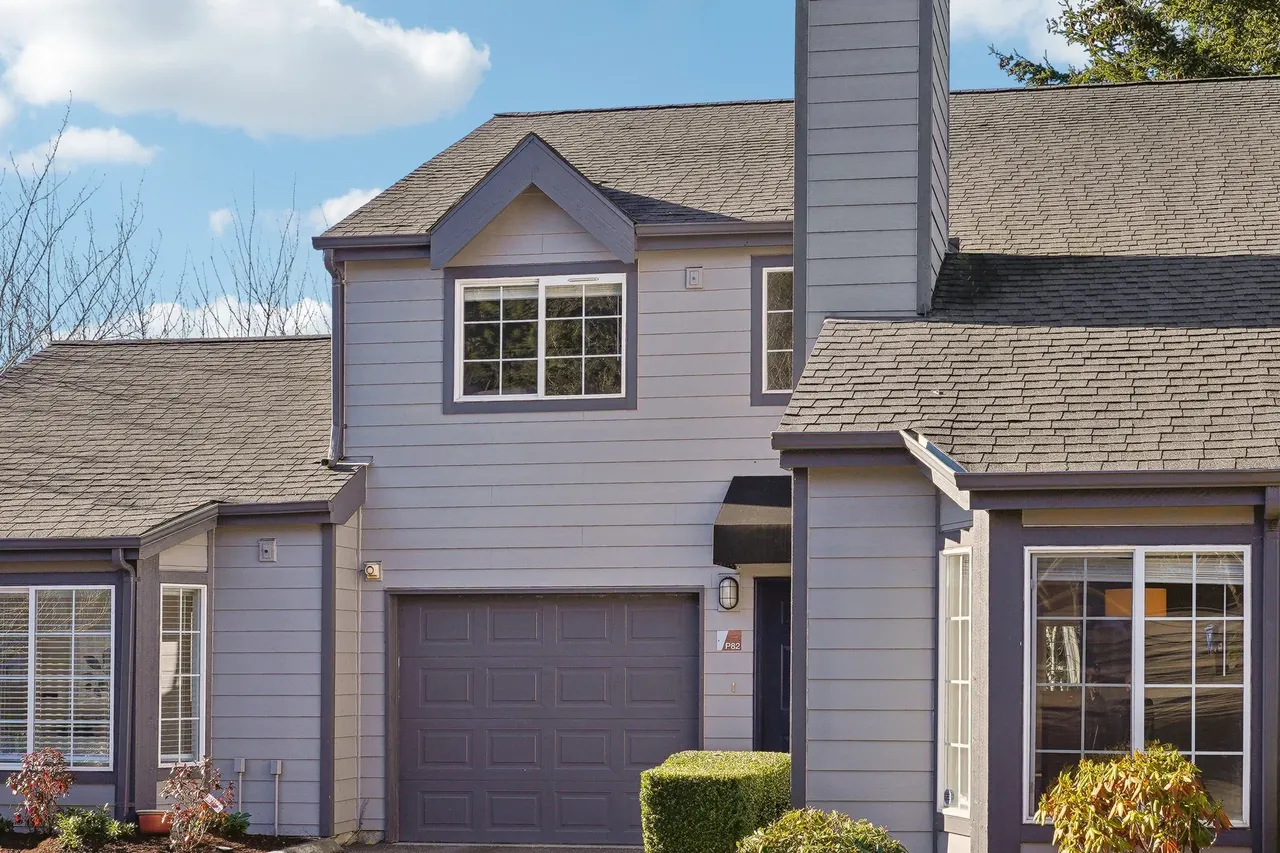 Water's Edge Townhomes