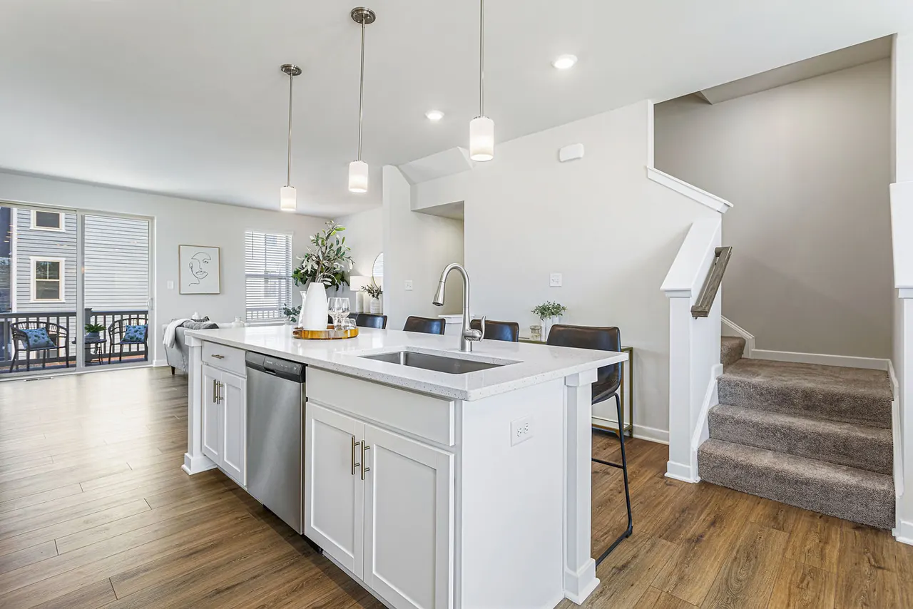 Sunstone Grove