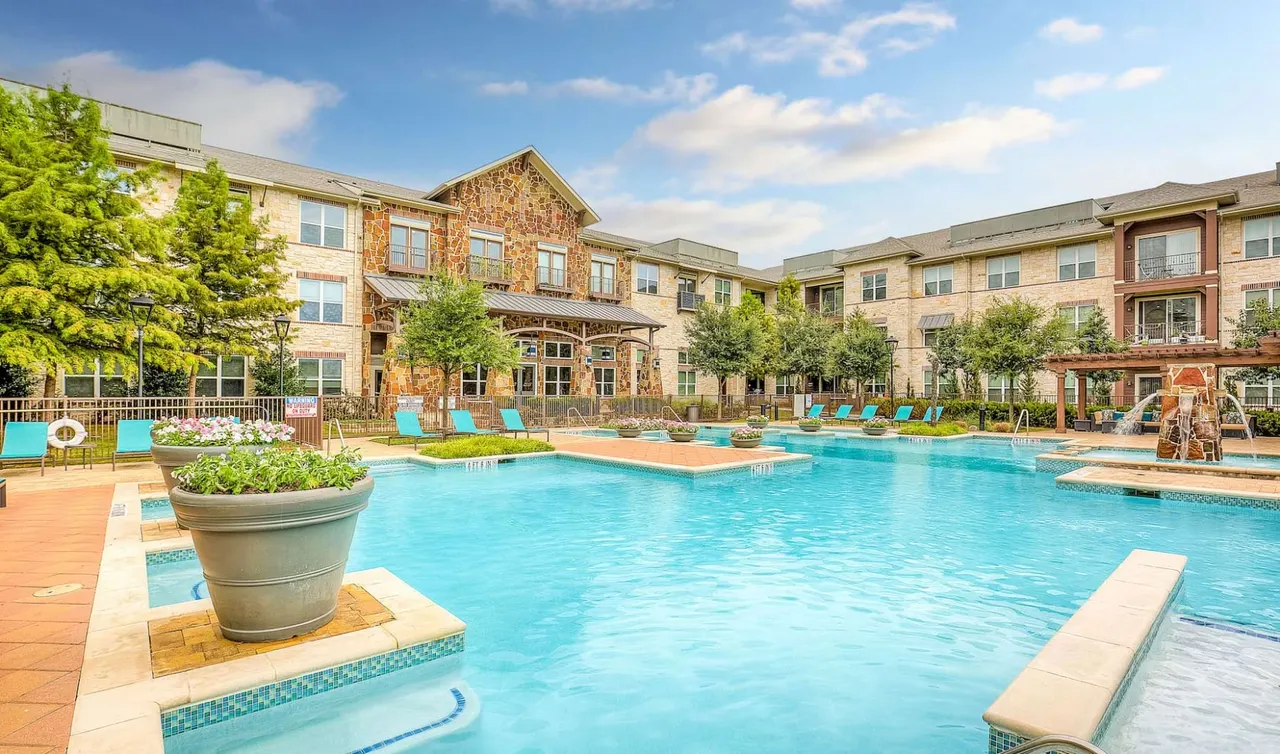 The Villas of Chapel Creek