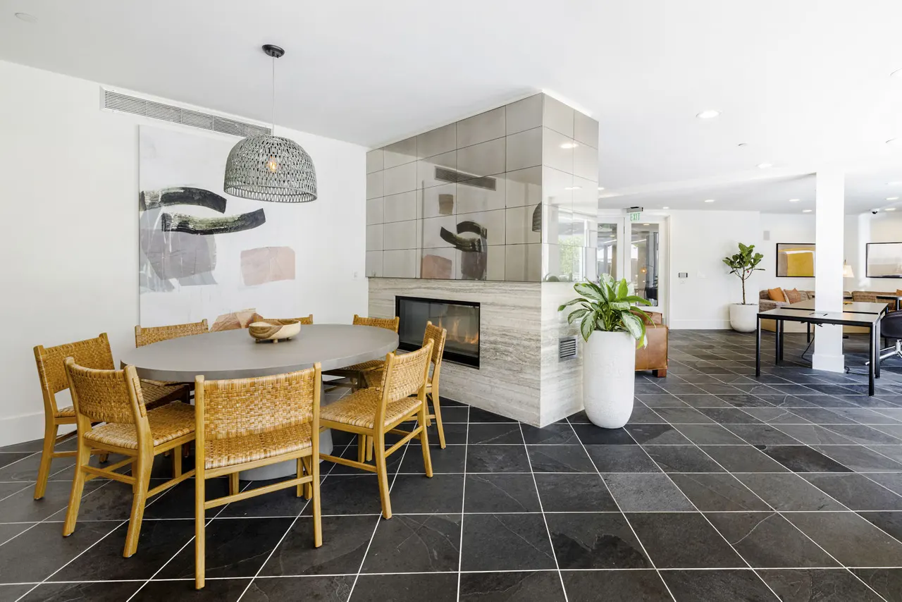 Brio Apartments