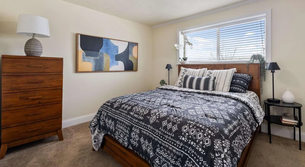 Campus Apartments