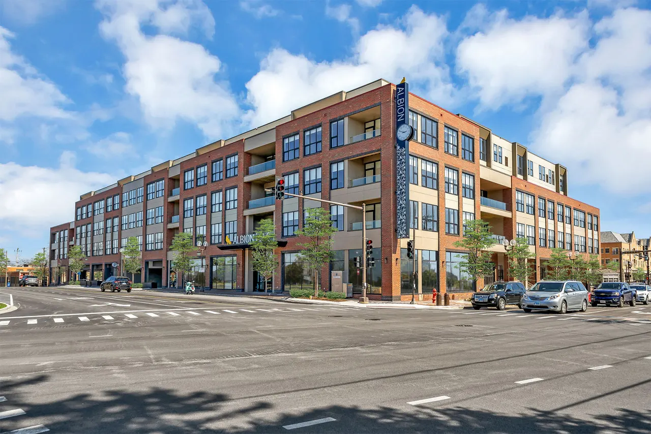 Albion Highland Park