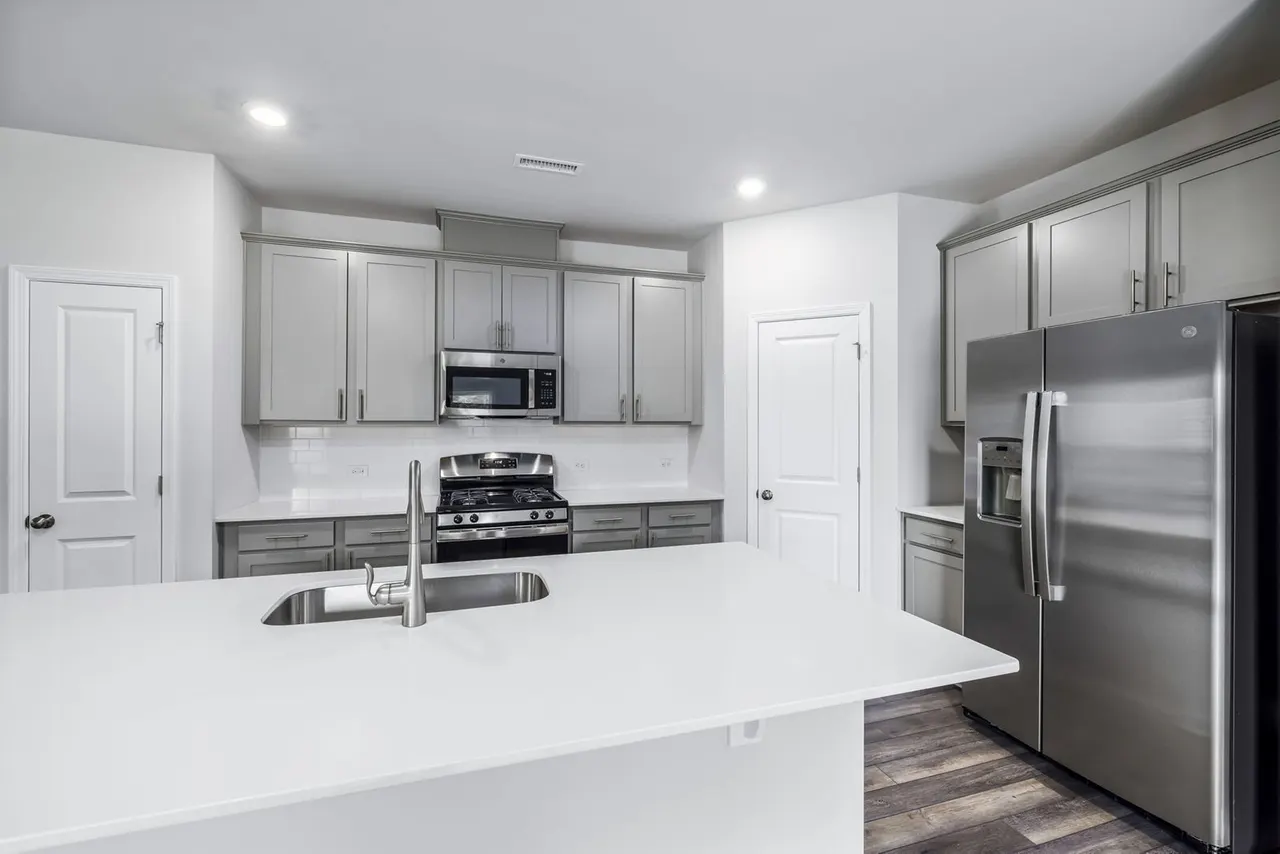 SkyMor Geneva Rental Homes