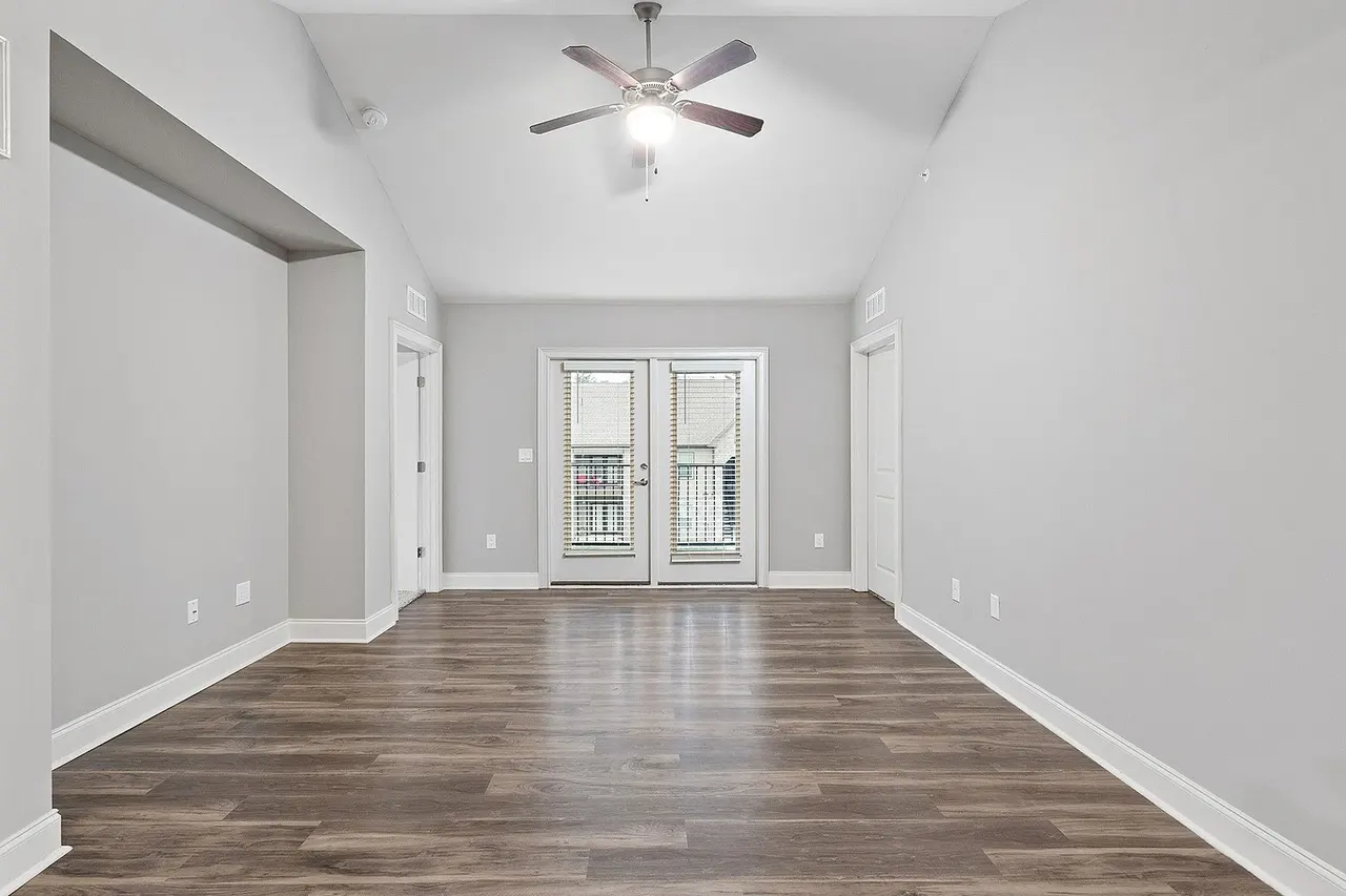 Grove Park Apartments
