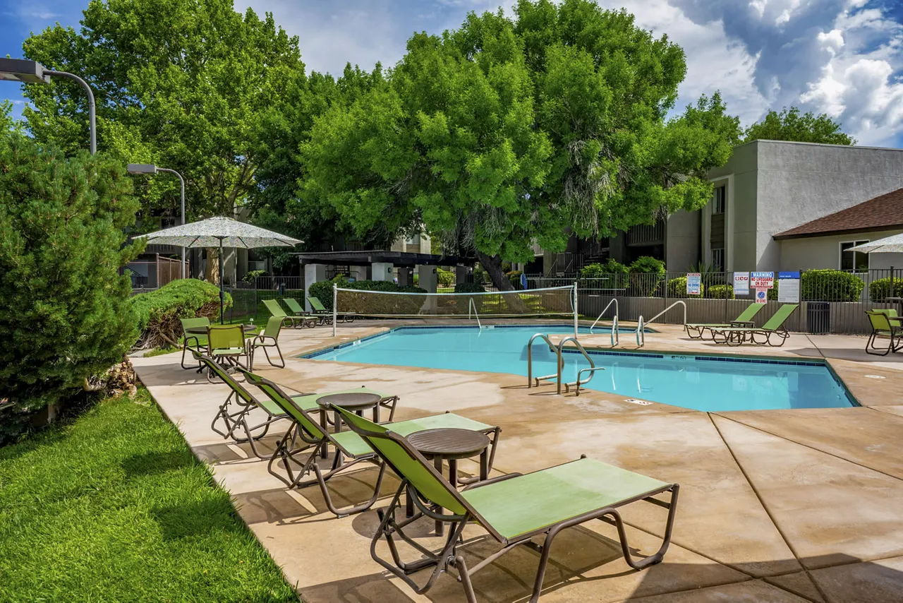 Eagle Point Apartments