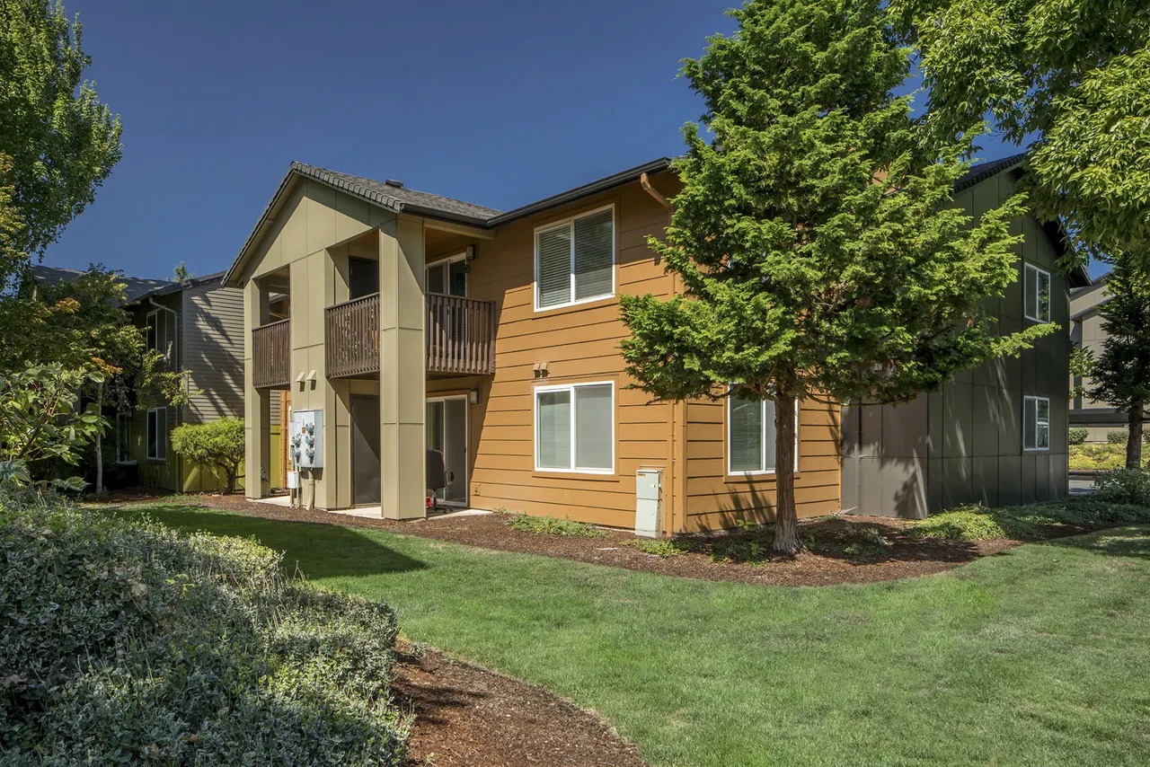 Crescent Park Apartments