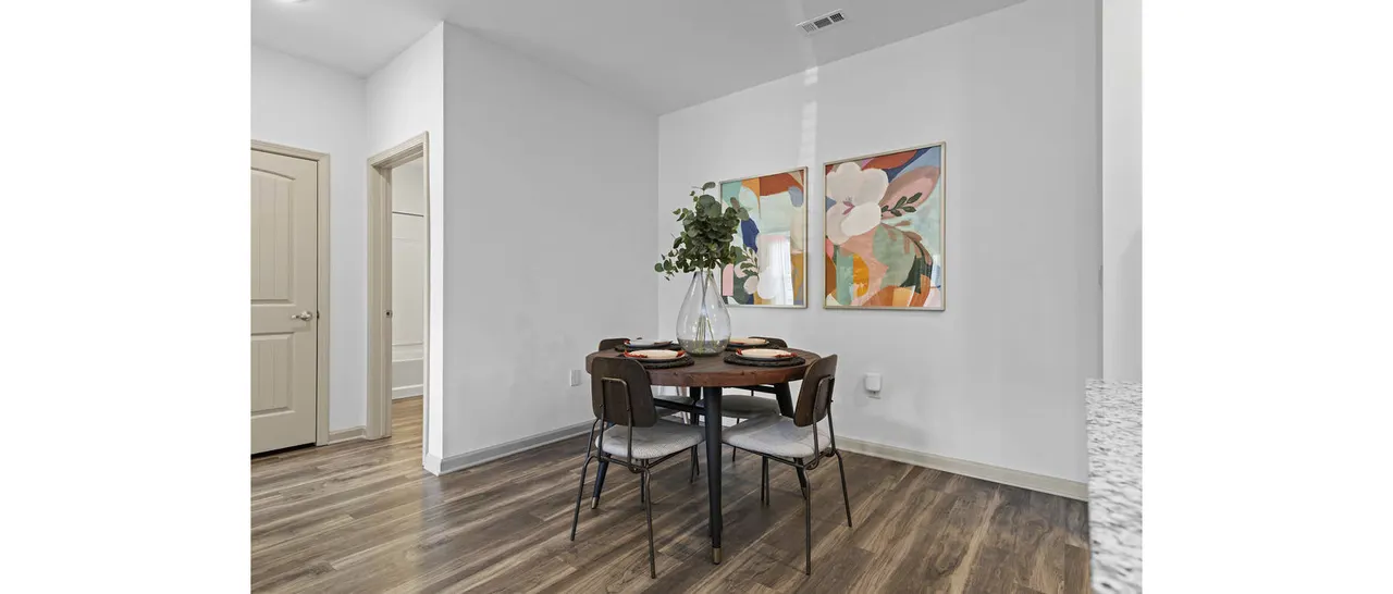 Pringle Square Apartments