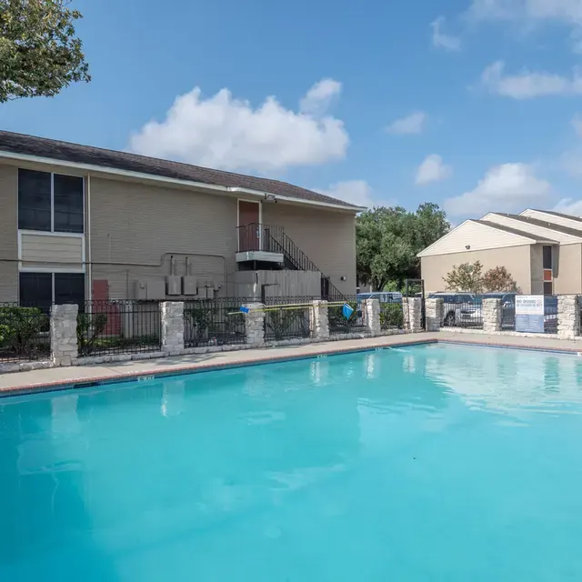 La Solera Apartments