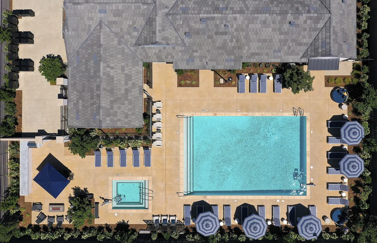 Escala at Stanford Crossing