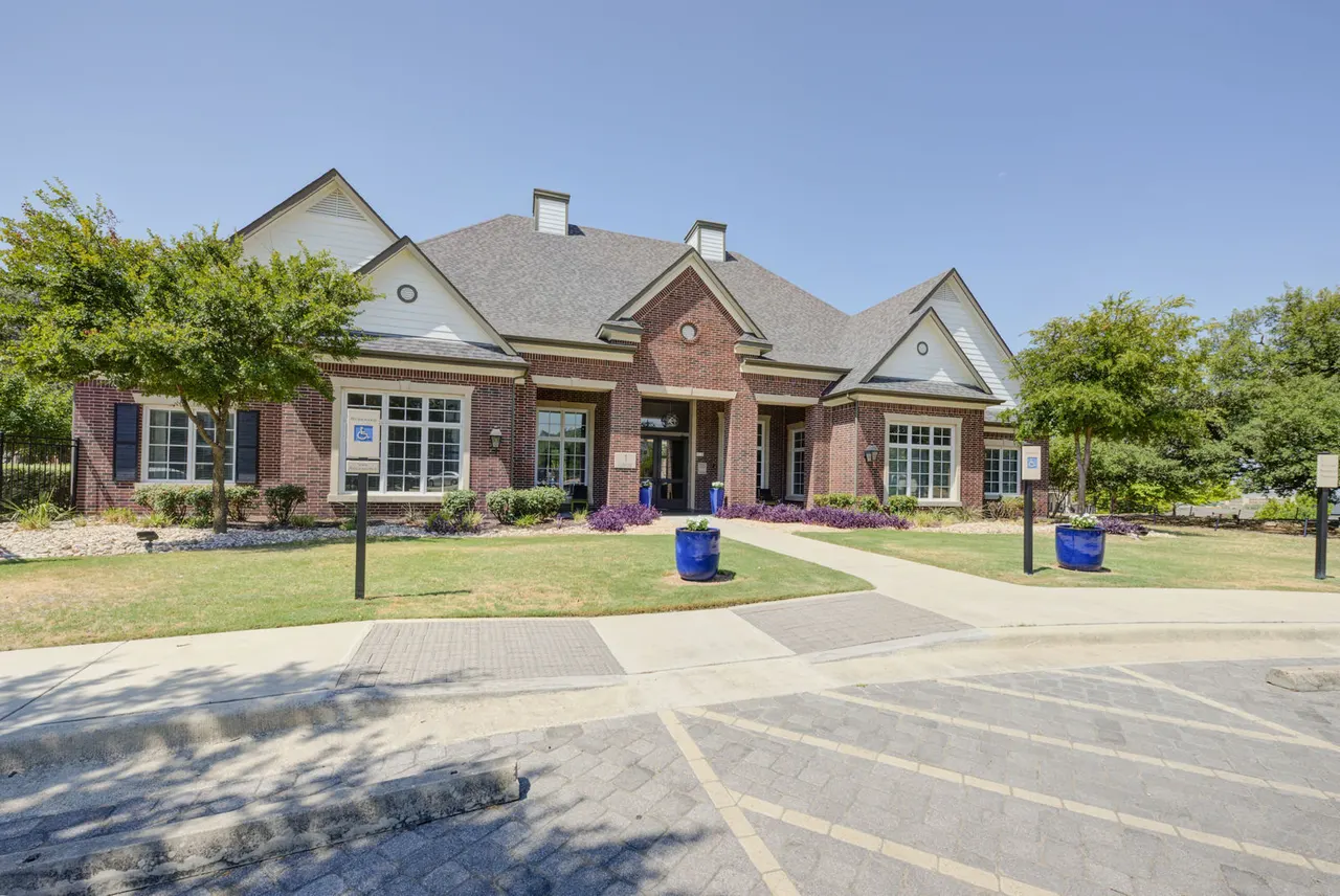 Lone Oak