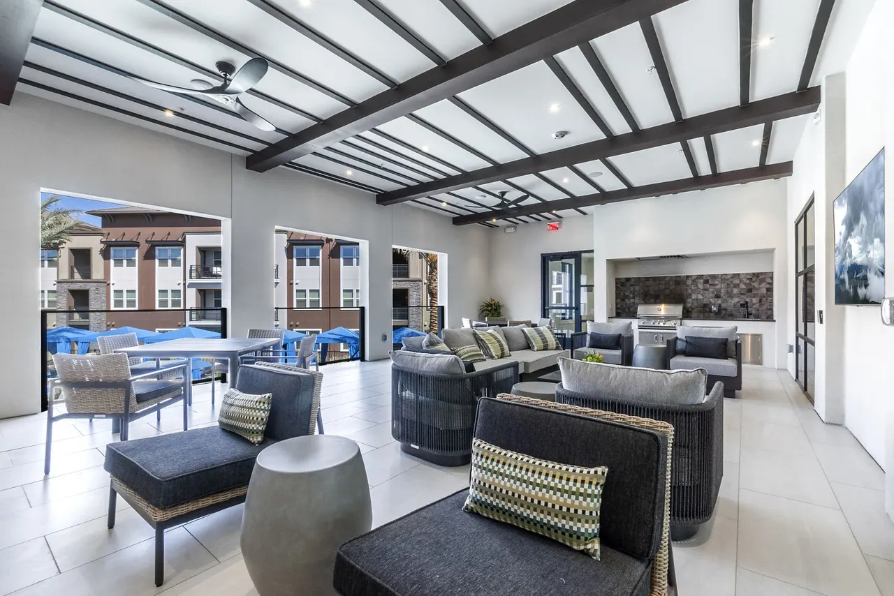 Core Natomas Apartments
