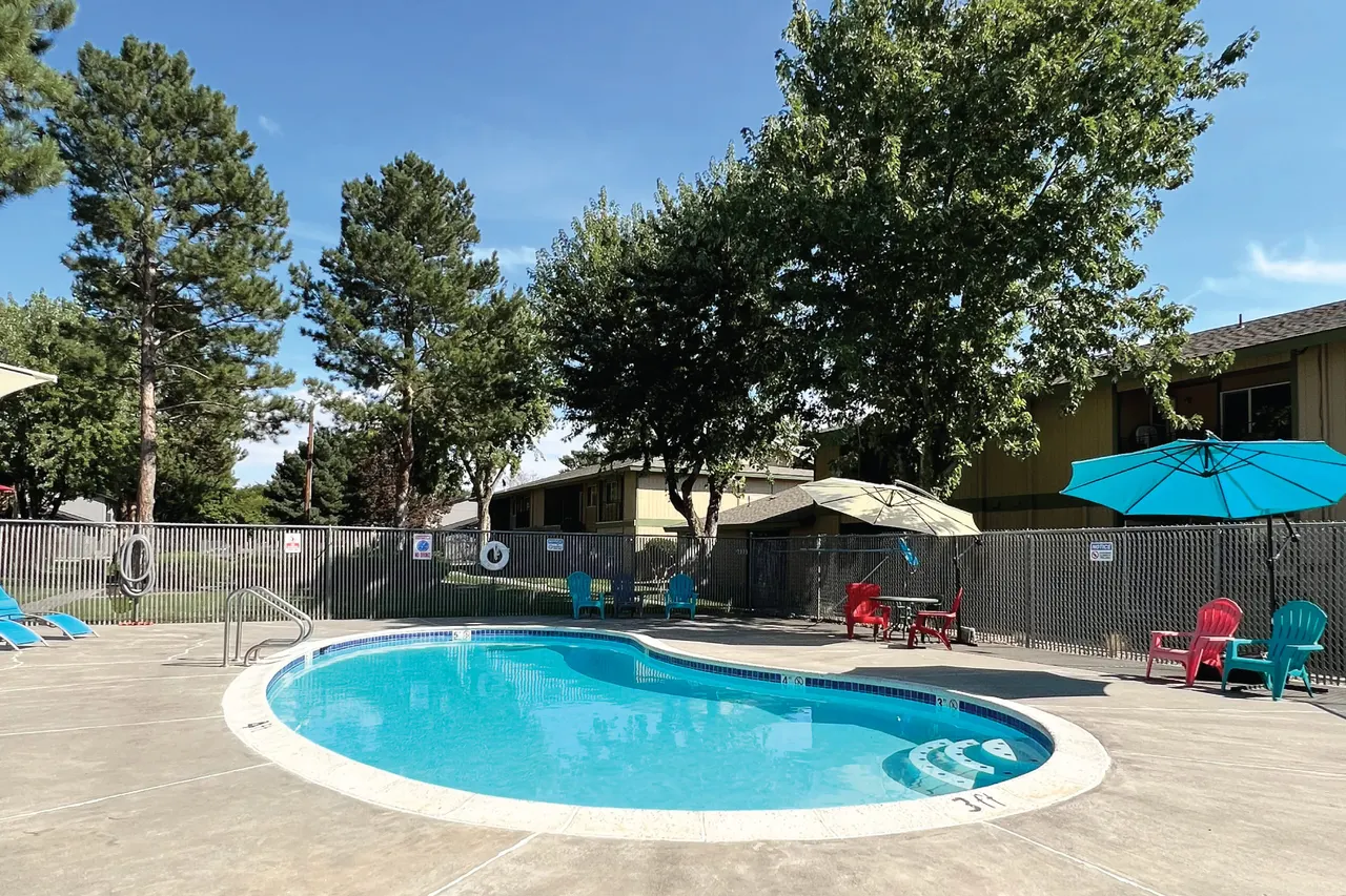 Windsong Apartments